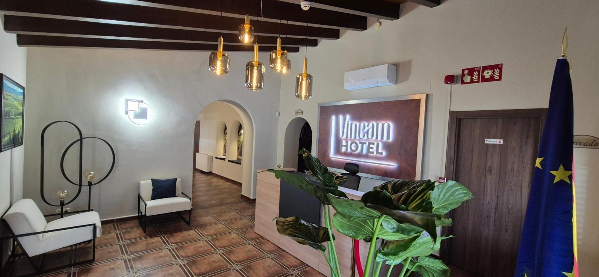 Vineam Hotel La Muela  Ngoại thất bức ảnh